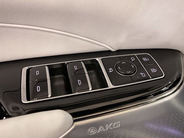 2025 Cadillac LYRIQ Sport 3 - Photo 18