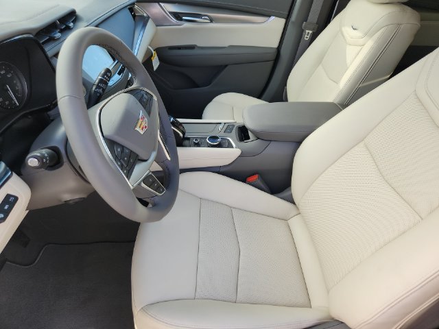 2026 Cadillac XT5 Premium Luxury - Photo 10