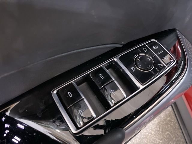 2025 Cadillac LYRIQ Sport 2 - Photo 18
