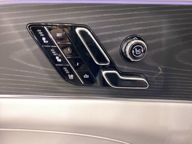2025 Cadillac LYRIQ Sport 3 - Photo 17