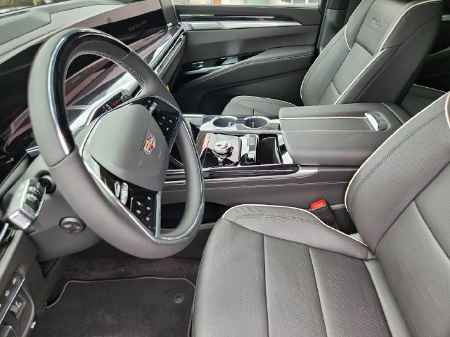 2026 Cadillac Escalade ESV Sport - Photo 9
