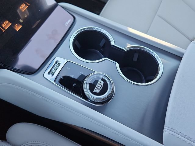 2026 Cadillac VISTIQ Sport - Photo 18
