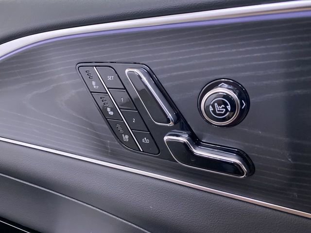 2025 Cadillac LYRIQ Sport 2 - Photo 17