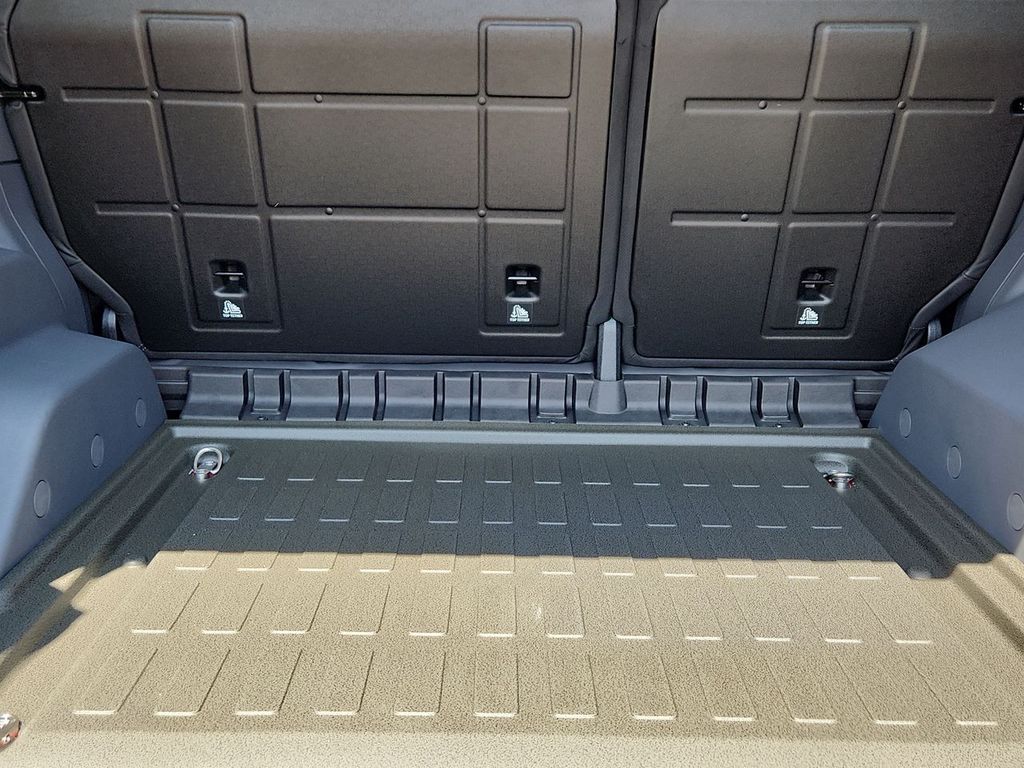 2025 INEOS Grenadier Fieldmaster Edition - Photo 29