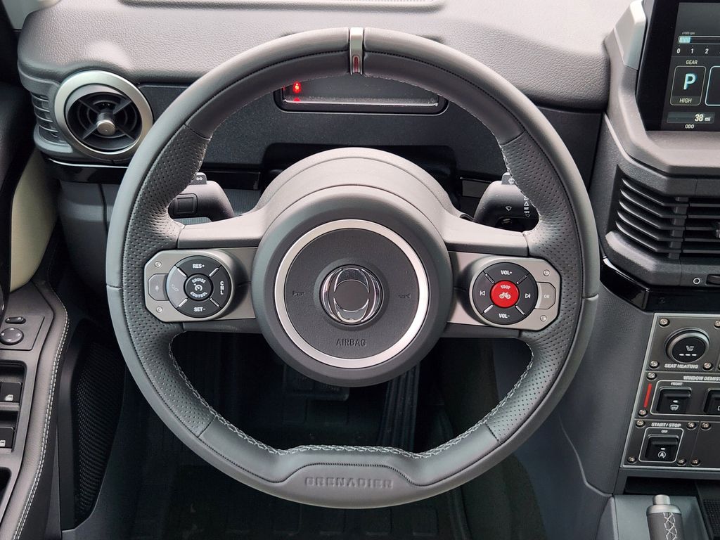 2025 INEOS Grenadier Fieldmaster Edition - Photo 13