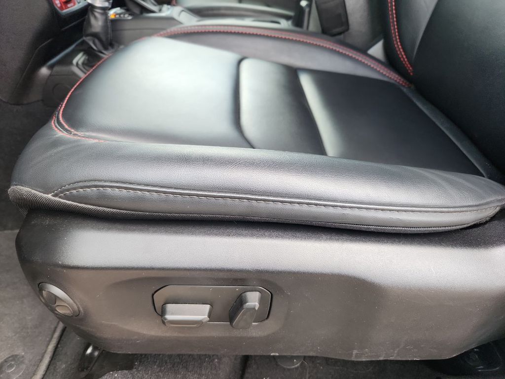 2024 Jeep Wrangler 4-Door Rubicon X - Photo 11