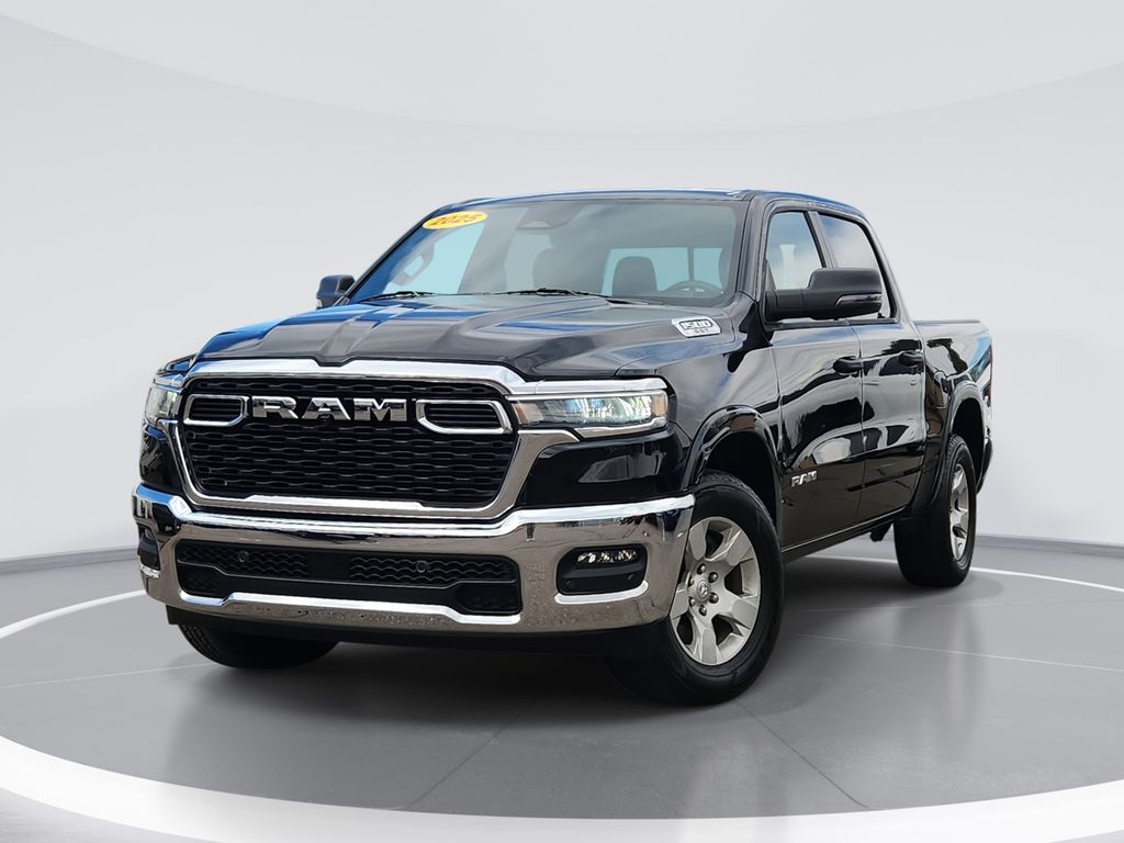 2025 RAM 1500 Big Horn/Lone Star 4x4 Crew Cab 5'7's photo