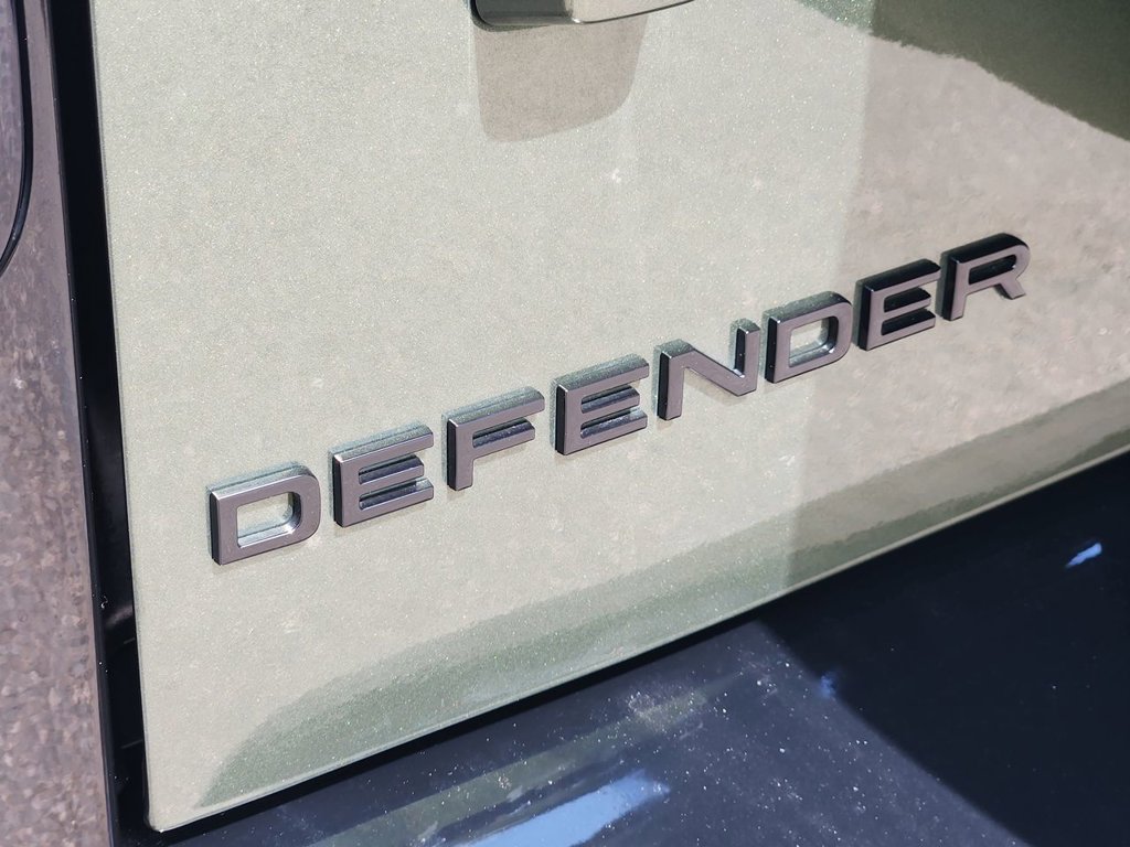 2026 Land Rover Defender S - Photo 33