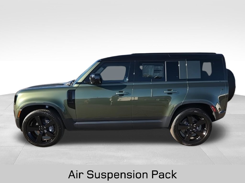 2026 Land Rover Defender S - Photo 7