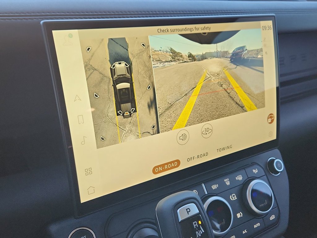 2026 Land Rover Defender S - Photo 25