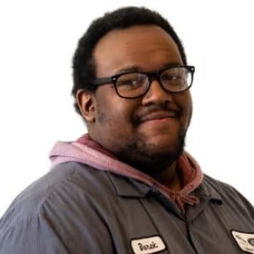 Staff member Derek Roberts from ID_38ec8d