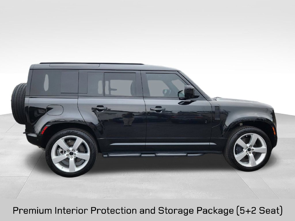 2026 Land Rover Defender X-Dynamic SE - Photo 9