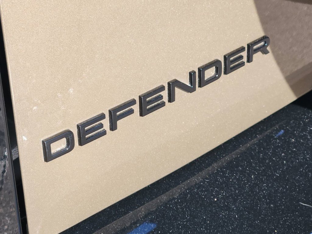 2026 Land Rover Defender S - Photo 31