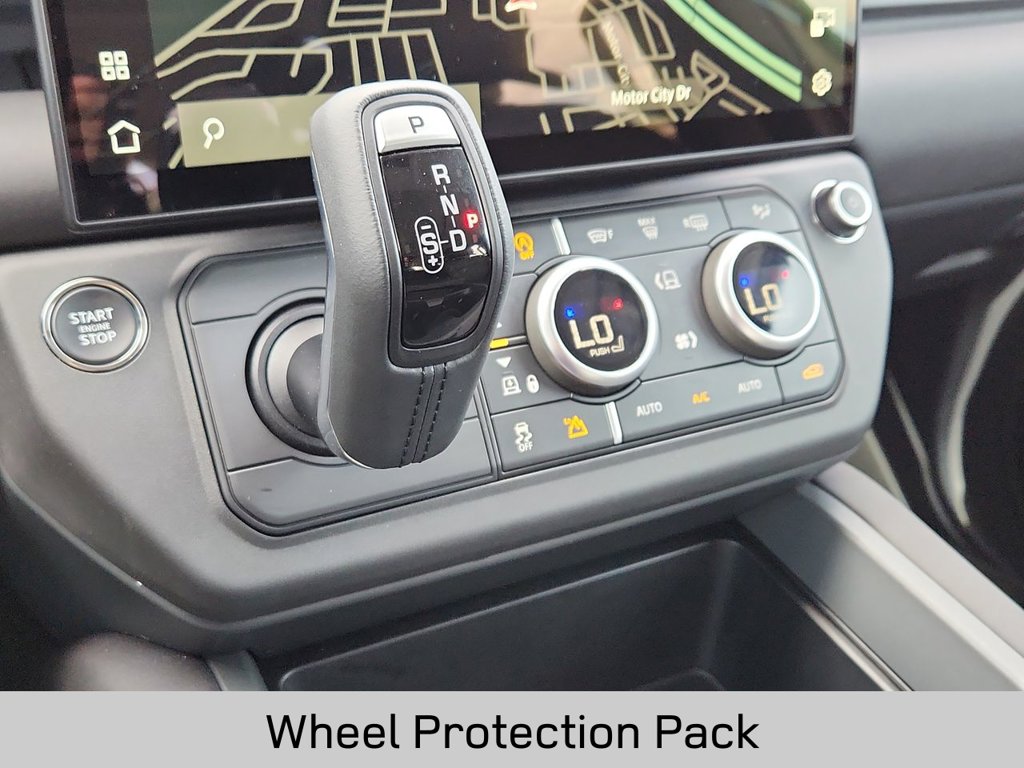 2026 Land Rover Defender S - Photo 23