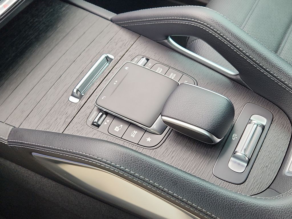 2022 Mercedes-Benz GLS GLS450 - Photo 22