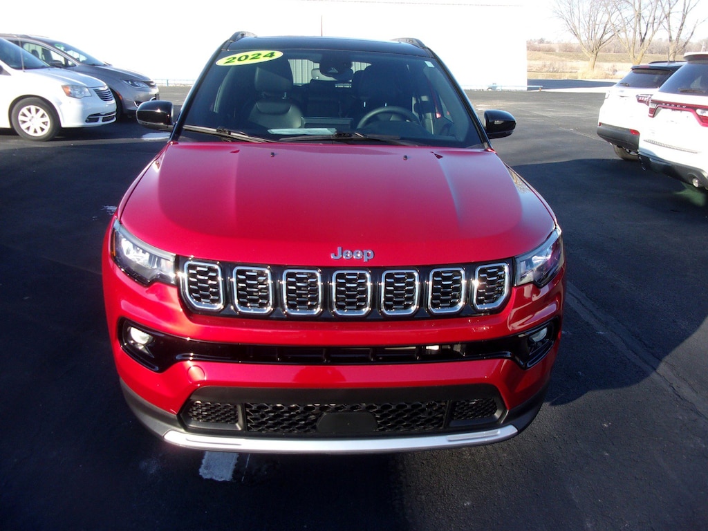 Used 2024 Jeep Compass Limited SUV