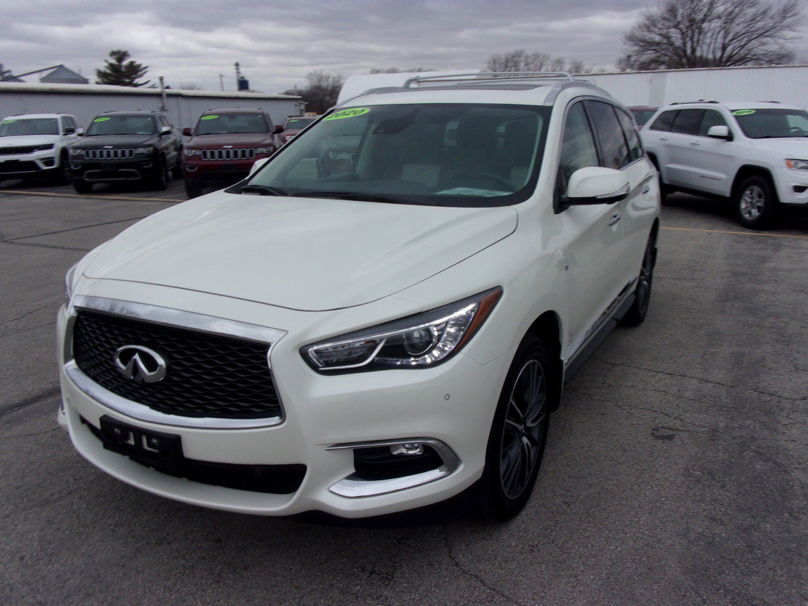 2020 Infiniti QX60 photo 2