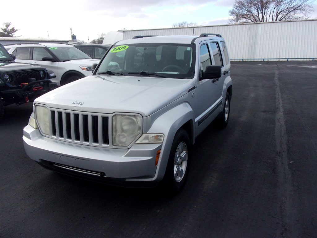 Used 2009 Jeep Liberty Sport SUV