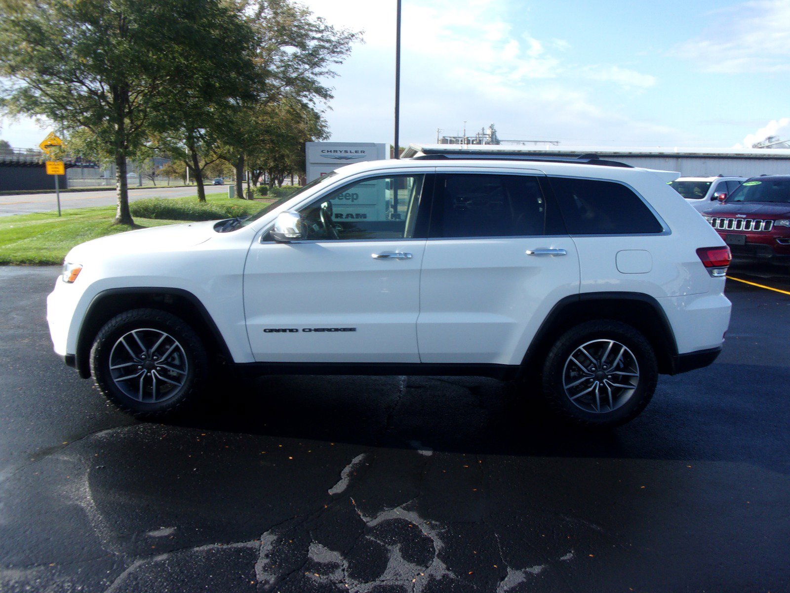 2020 Jeep Grand Cherokee Limited photo 4