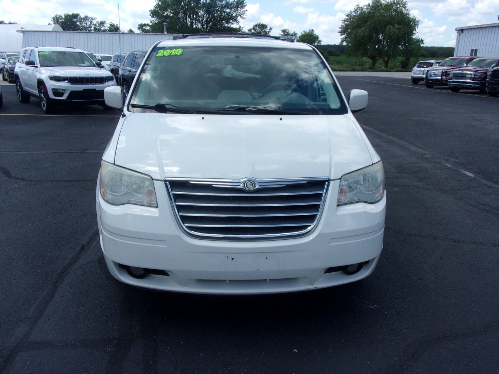 Used 2010 Chrysler Town & Country Touring with VIN 2A4RR5D17AR235977 for sale in Red Oak, IA