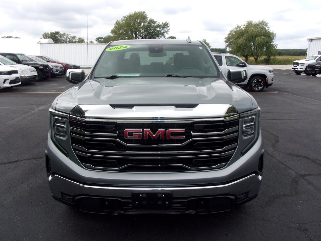 Used 2024 GMC Sierra 1500 SLT Truck Crew Cab