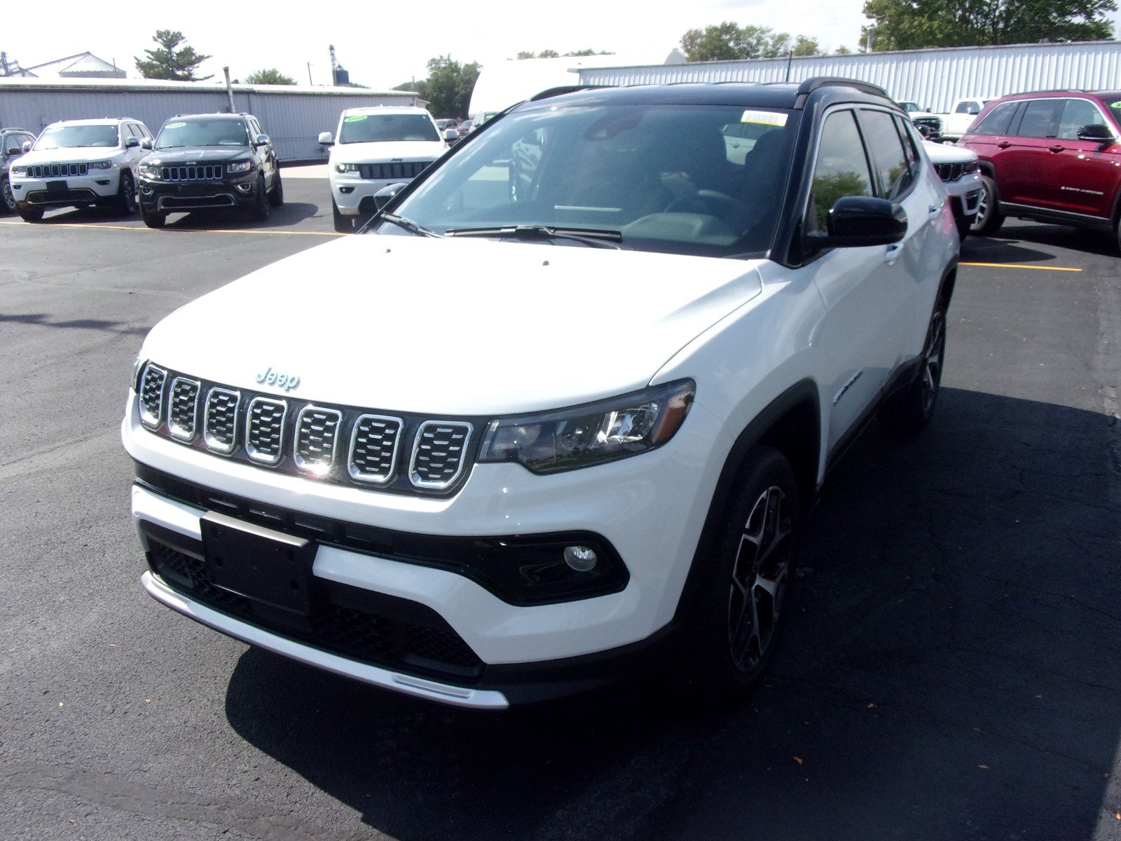 2026 Jeep Compass Limited photo 3