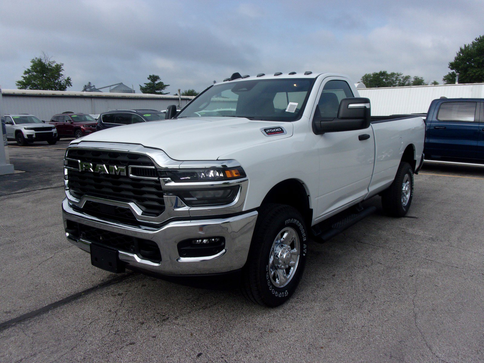 2026 Ram 2500 Tradesman photo 2