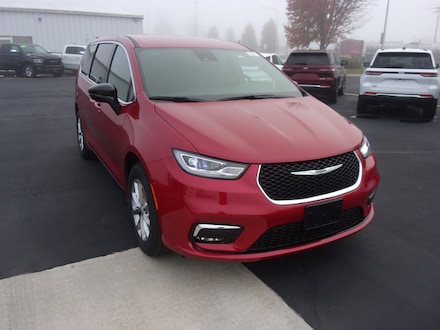 2026 Chrysler Pacifica SELECT AWD Passenger Van