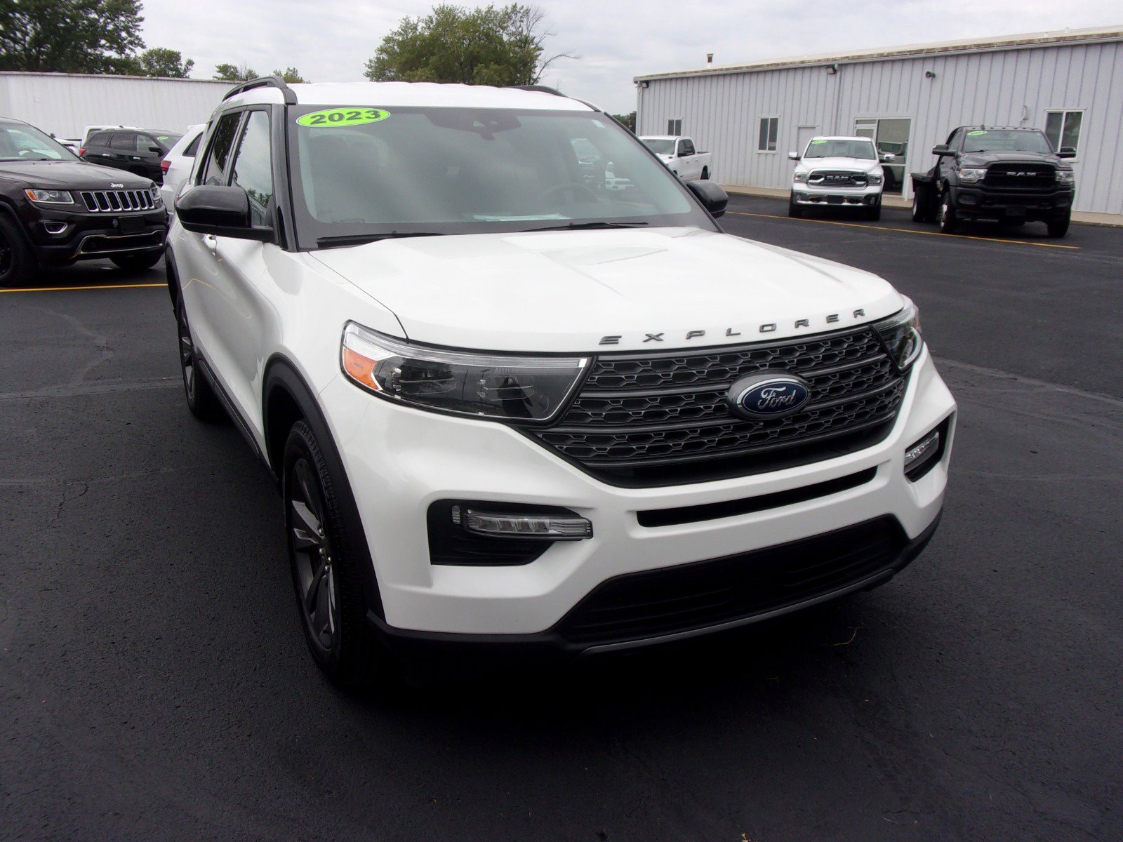 2023 Ford Explorer XLT