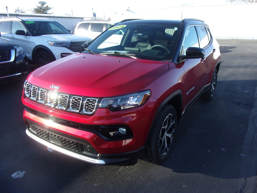 Used 2024 Jeep Compass Limited SUV