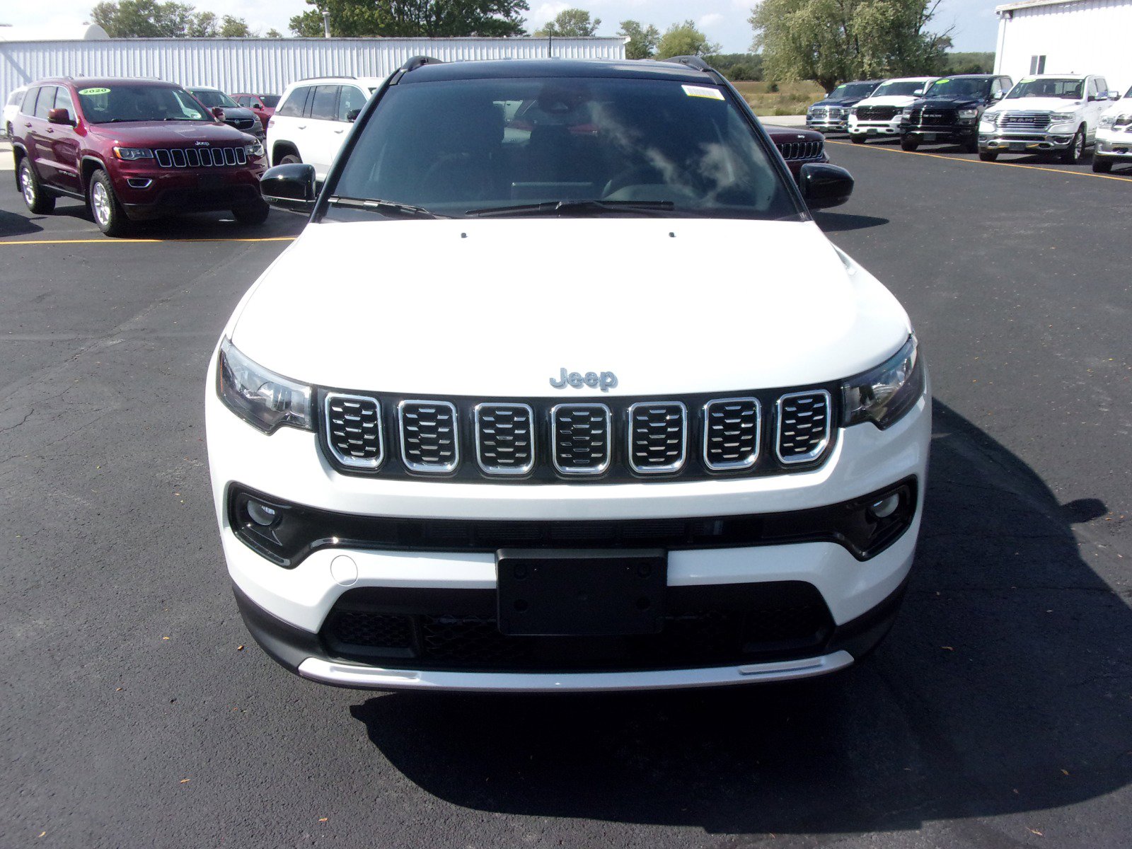 2026 Jeep Compass Limited photo 2