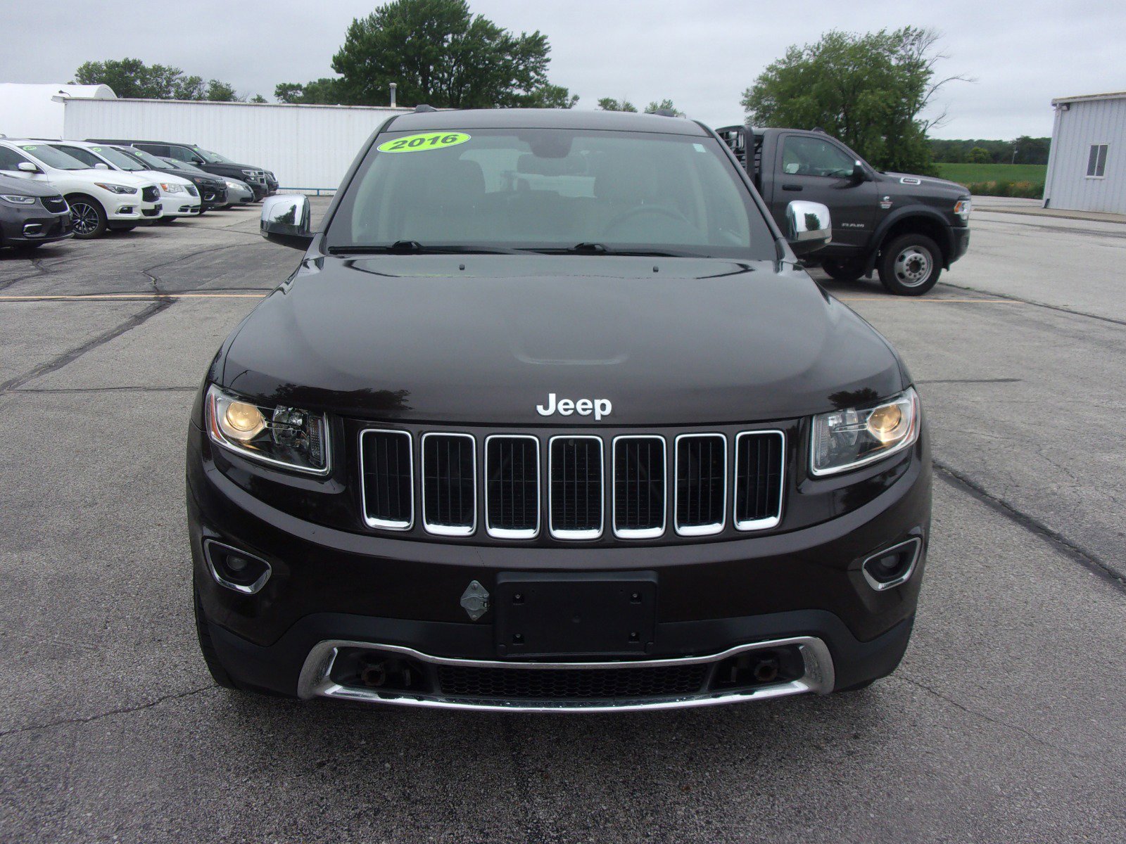 Used 2016 Jeep Grand Cherokee Limited with VIN 1C4RJFBG7GC493587 for sale in Red Oak, IA