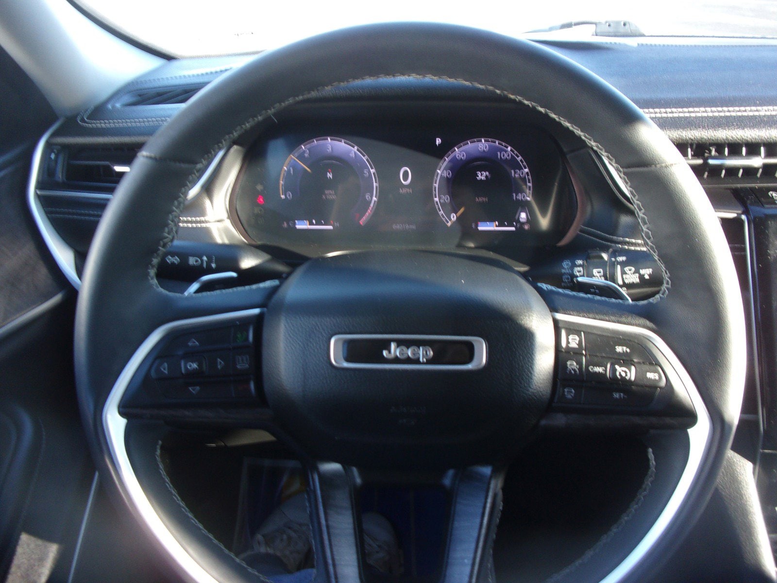 2023 Jeep Grand Cherokee Limited - Photo 13