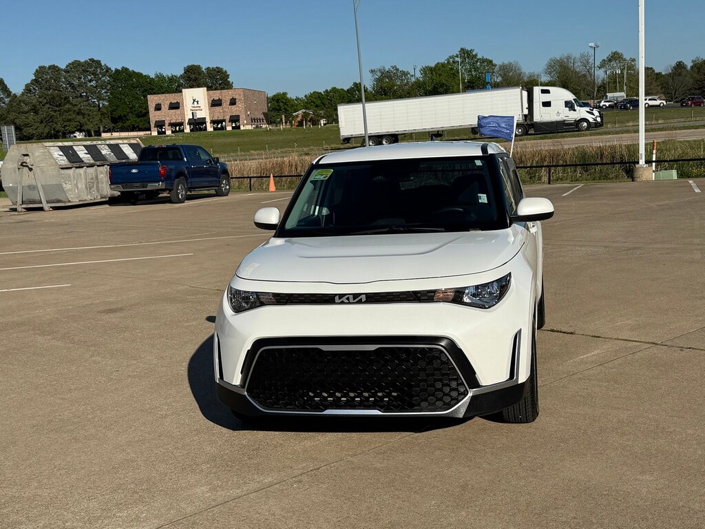 Certified 2024 Kia Soul LX Hatchback