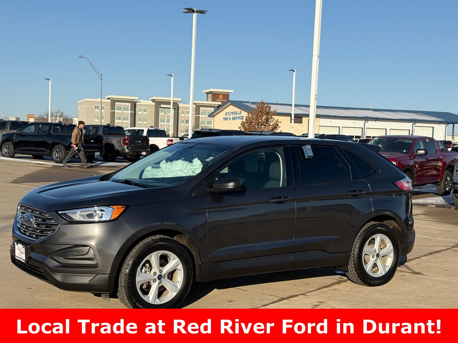 2020 Ford Edge SE
