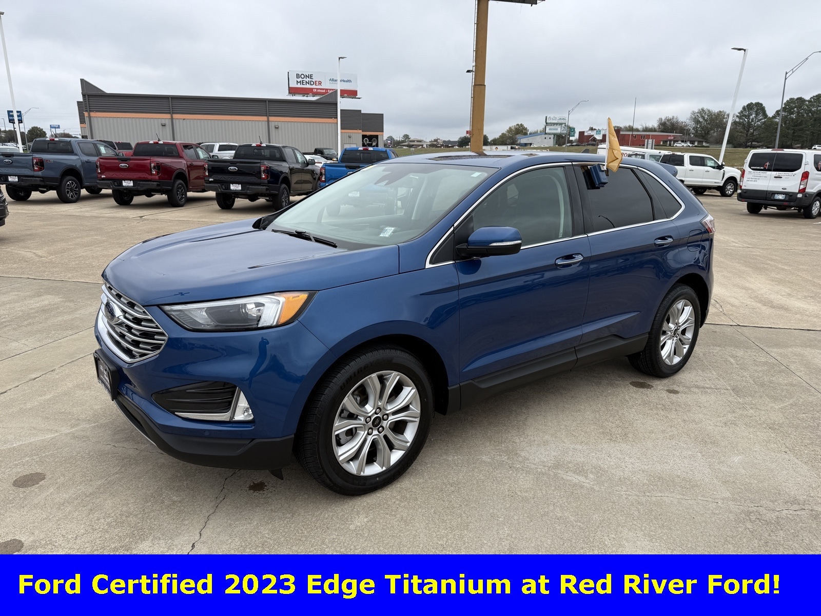 2023 Ford Edge Titanium's photo