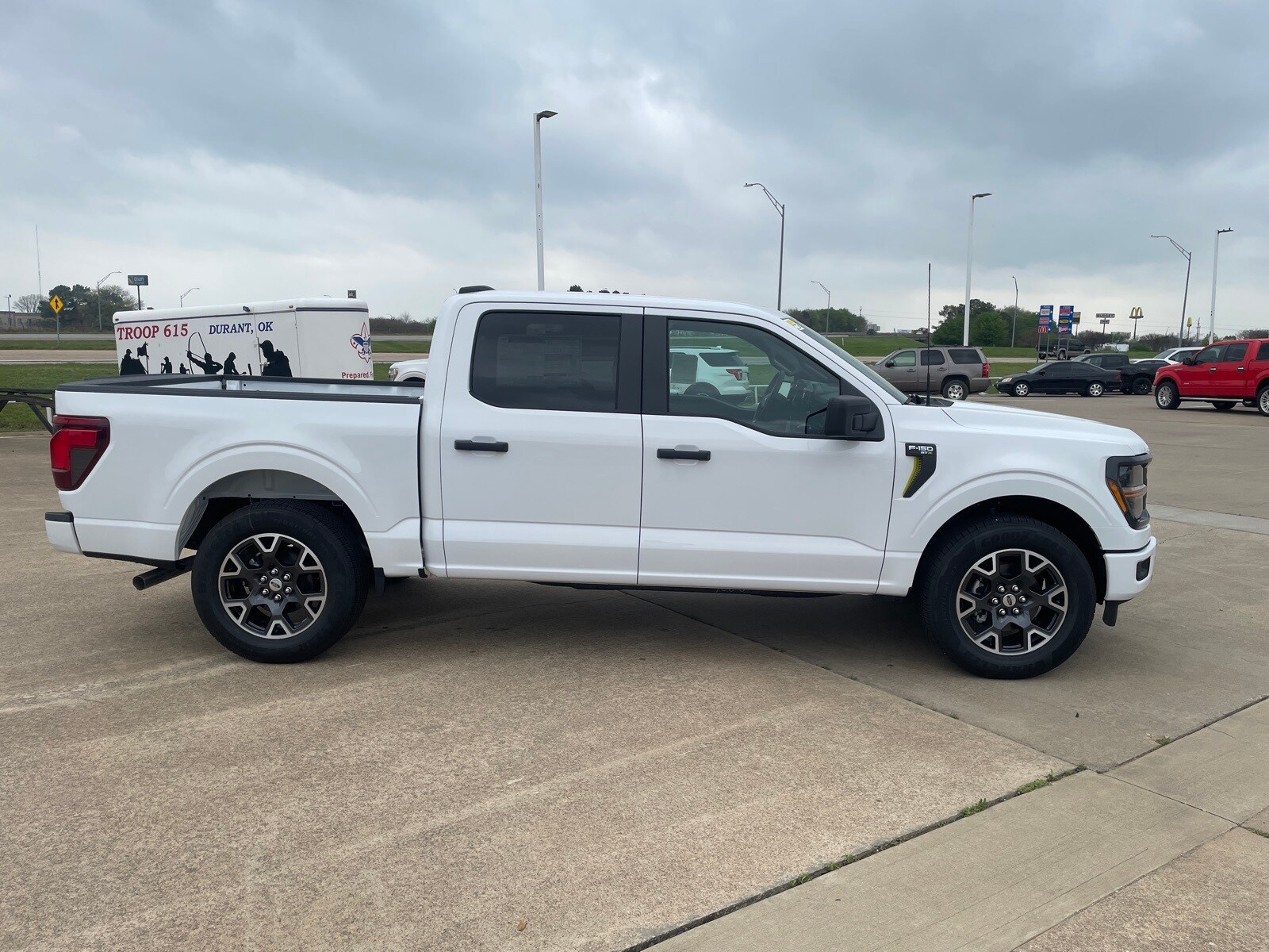 2025 Ford F-150 STX photo 4