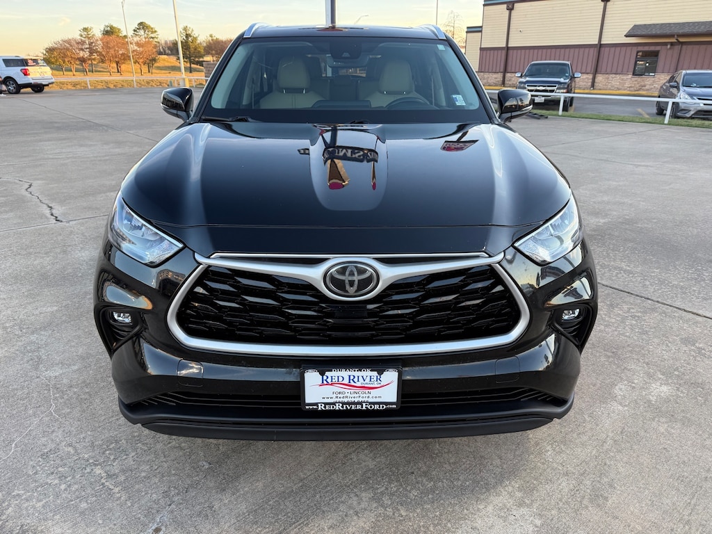 Used 2020 Toyota Highlander XLE SUV