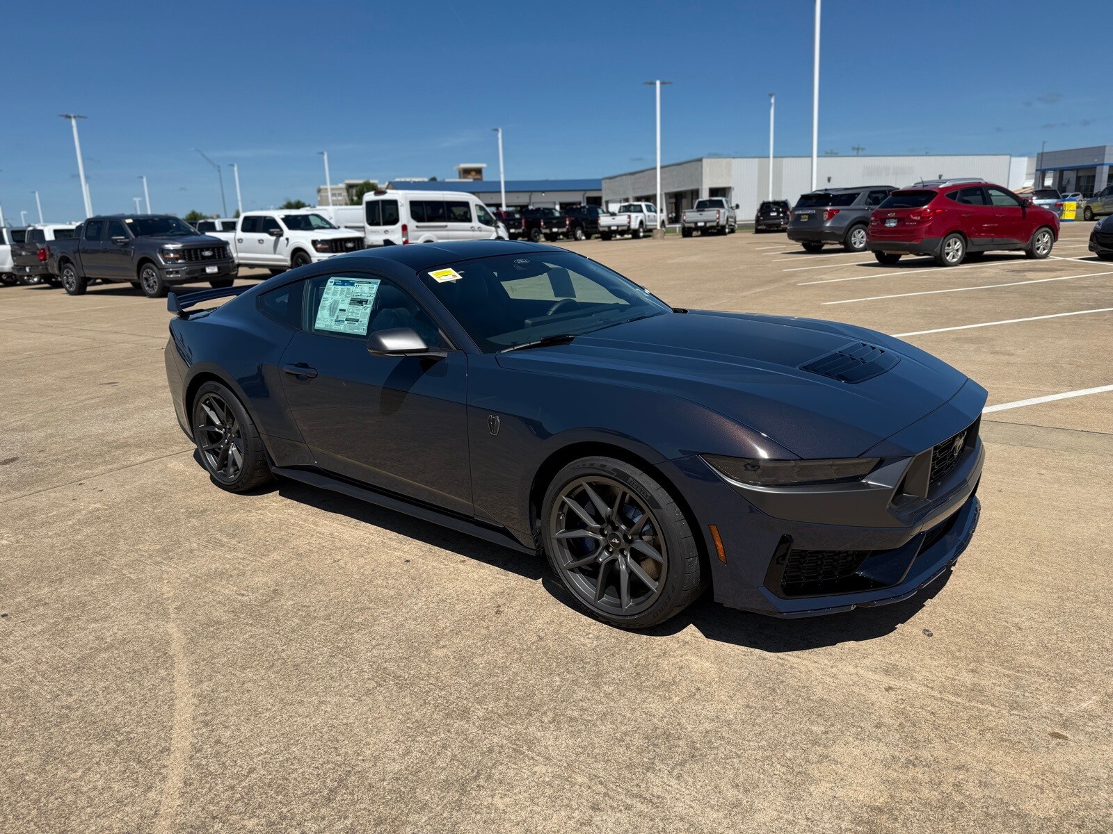 2025 Ford Mustang Dark Horse Premium photo 3