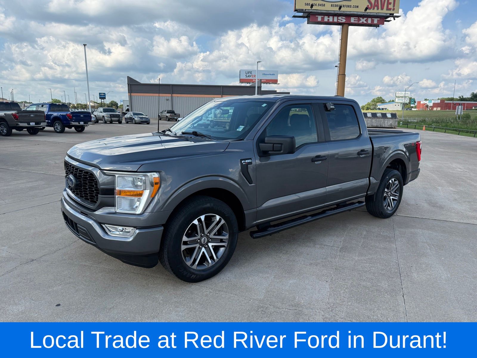 2022 Ford F-150 XL SuperCrew 5-1/2 Box's photo