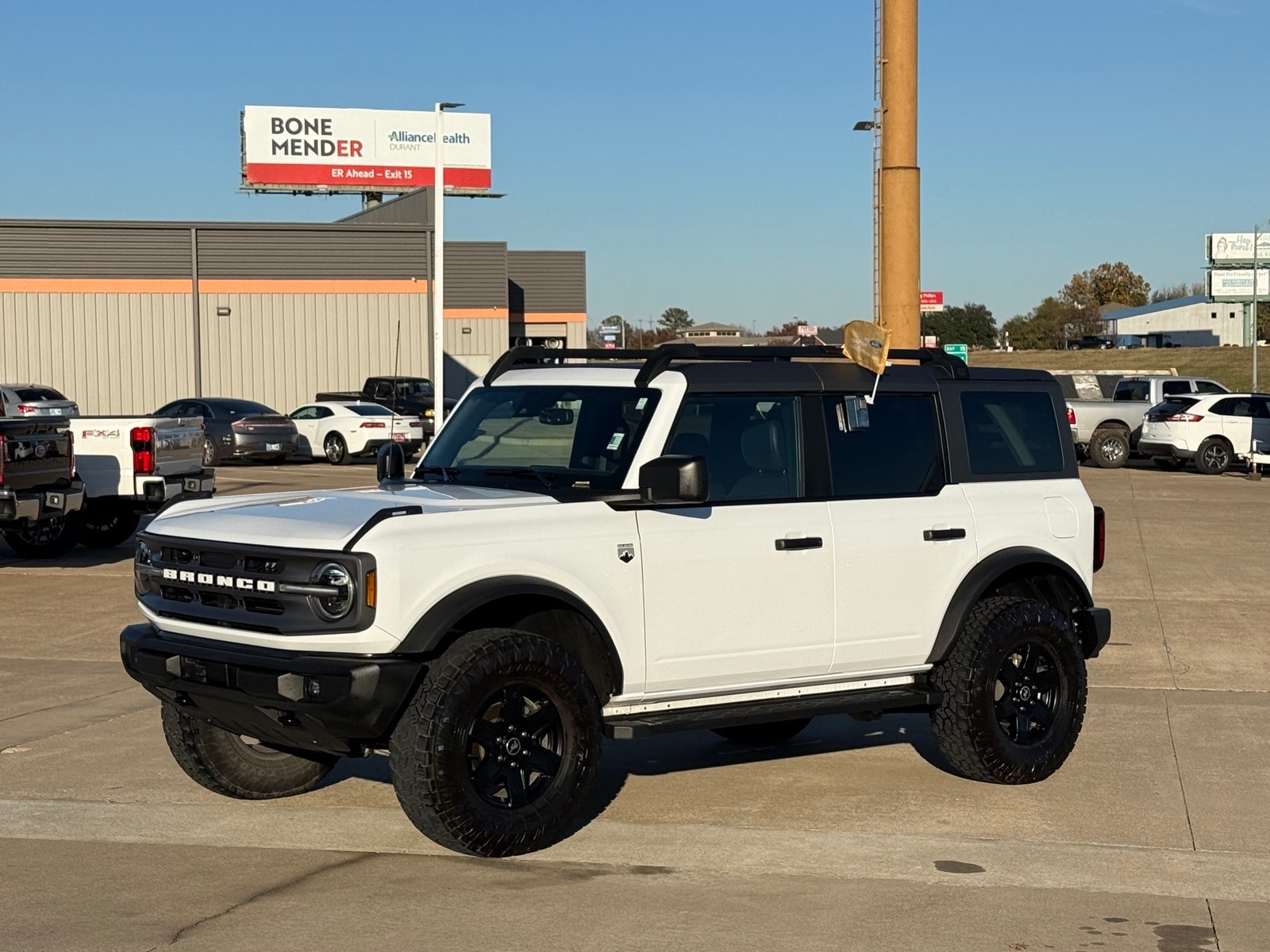 2024 Ford Bronco 4-Door Big Bend's photo