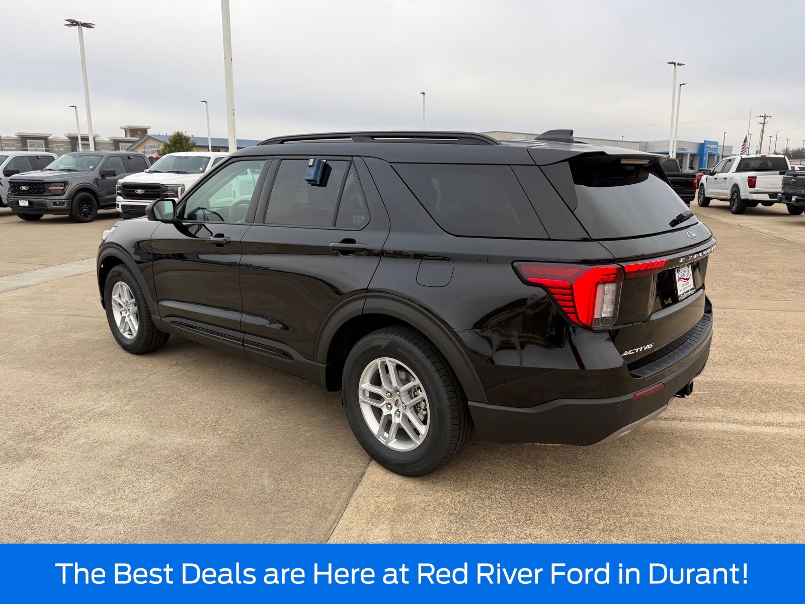 2026 Ford Explorer Active - Photo 7