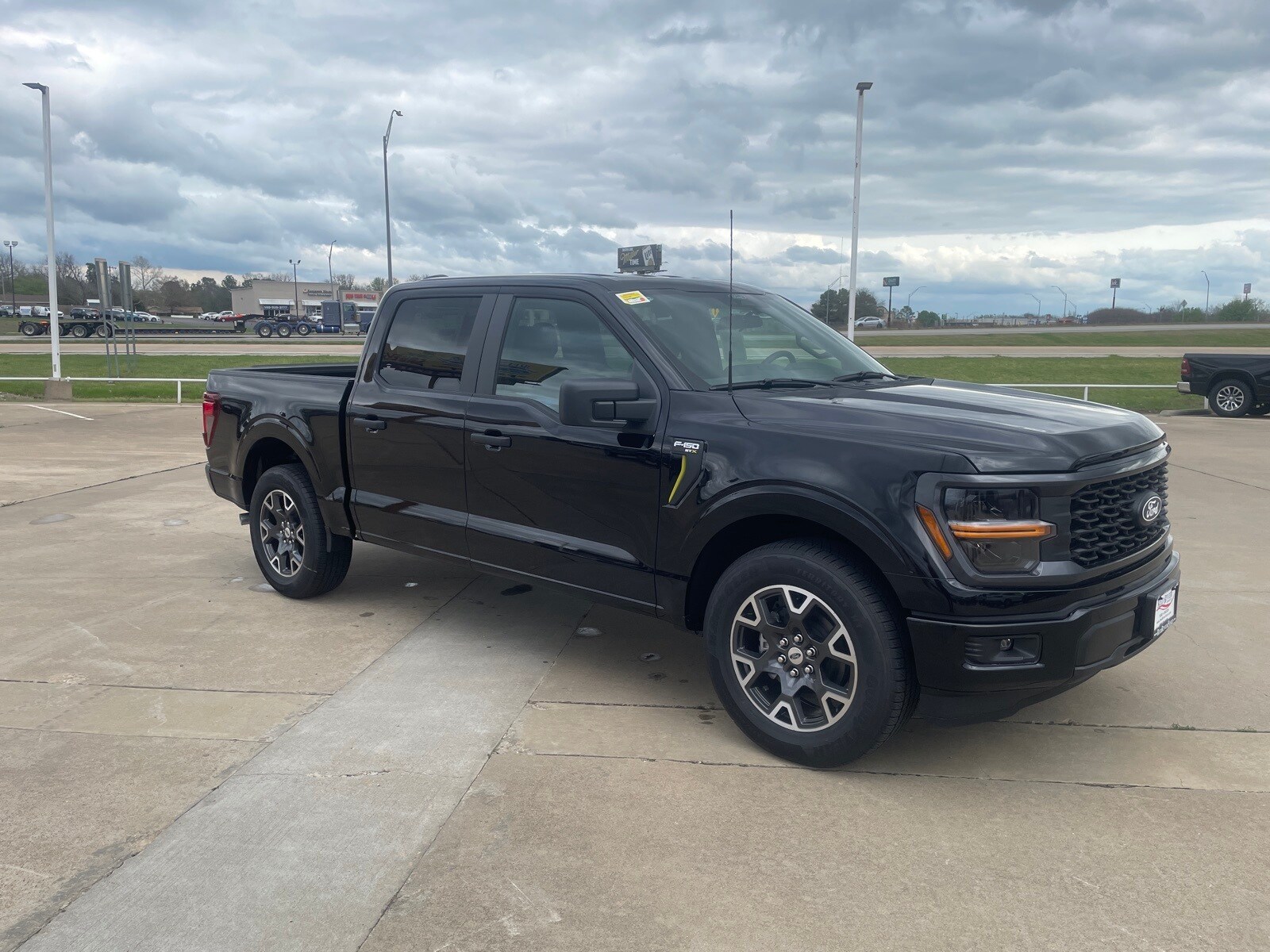 2025 Ford F-150 STX photo 3