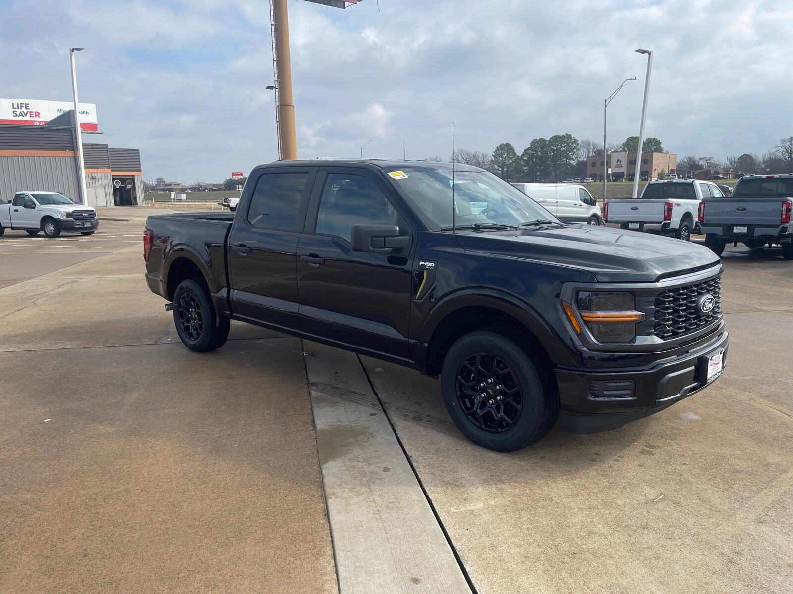 2025 Ford F-150 STX photo 3