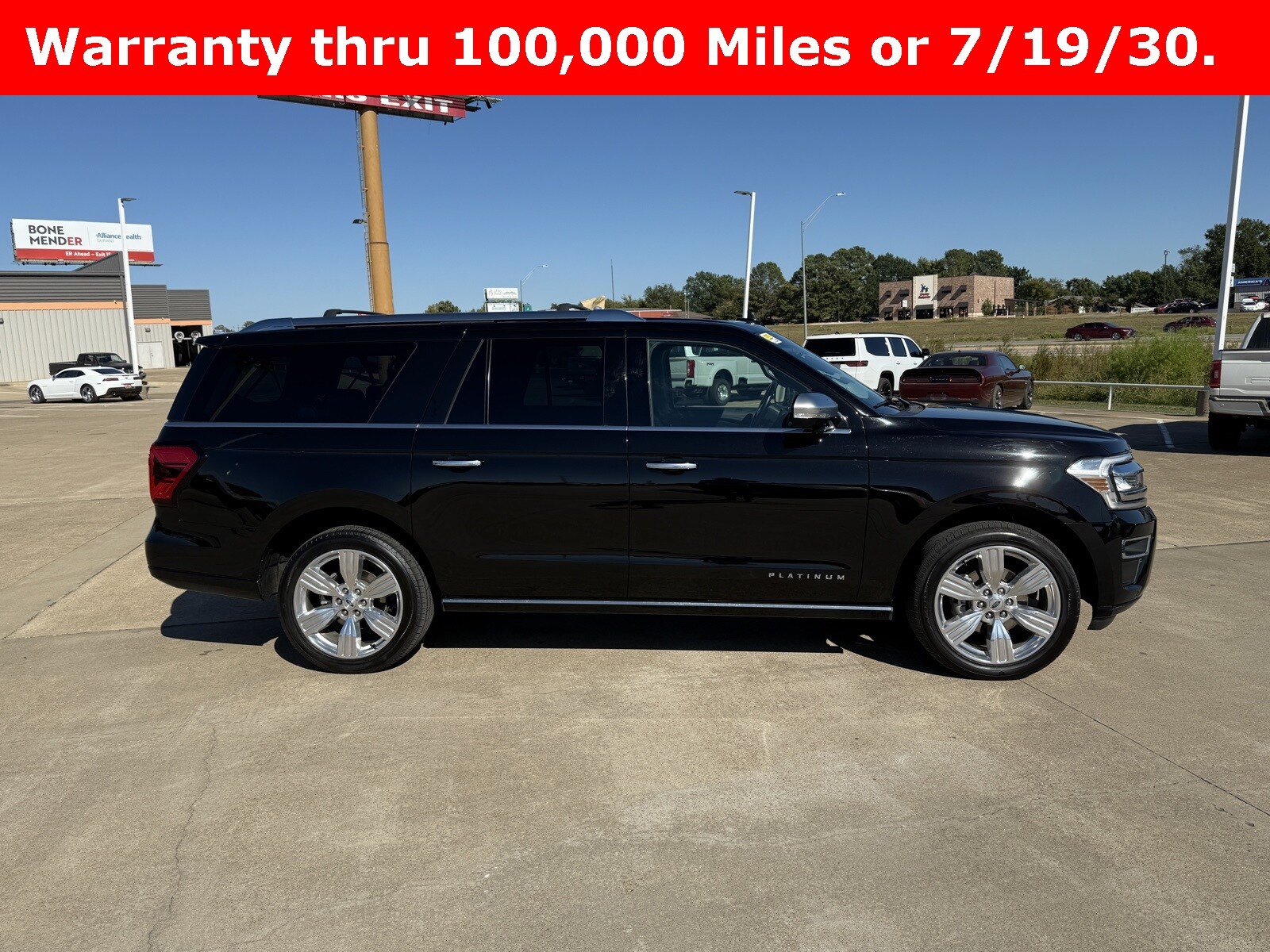 2023 Ford Expedition MAX Platinum photo 3