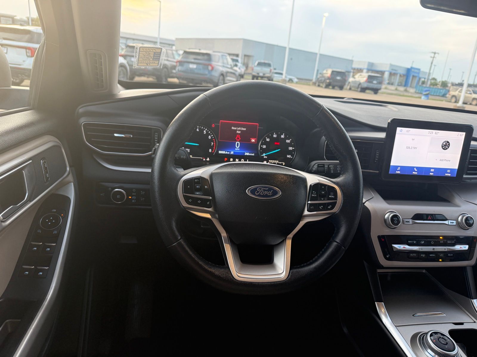 2024 Ford Explorer XLT - Photo 12