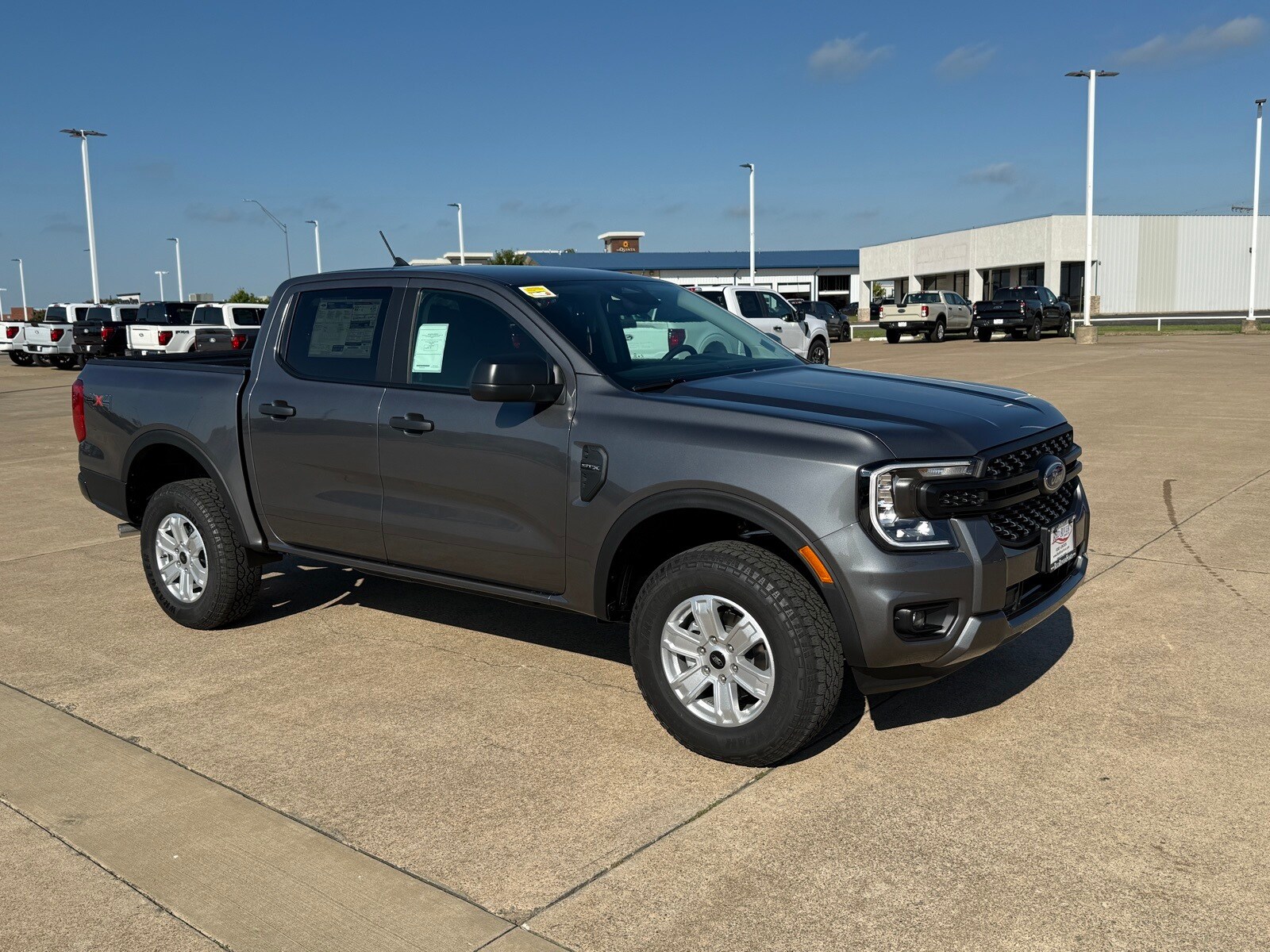 2025 Ford Ranger XL photo 3