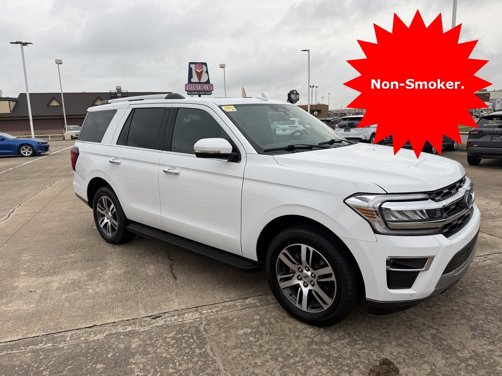 2024 Ford Expedition Limited photo 2