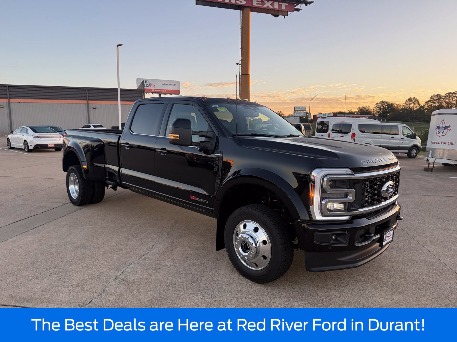 New 2027 Ford Super Duty F-450® Platinum® TRUCK