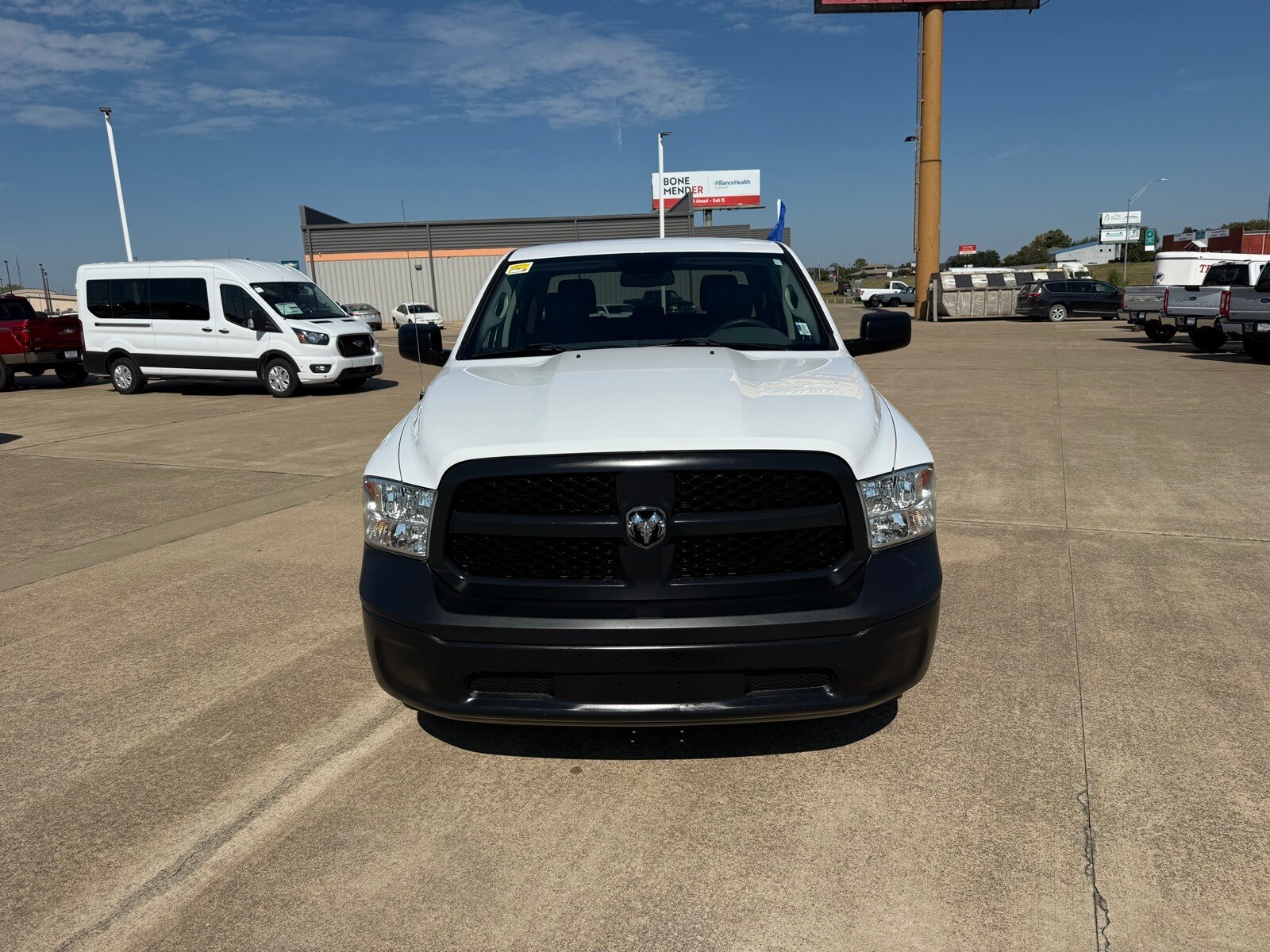 2020 Ram 1500 Classic Tradesman photo 2